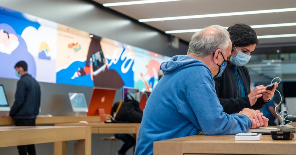 Apple Store laat maskervereisten vallen voor klanten in verschillende staten