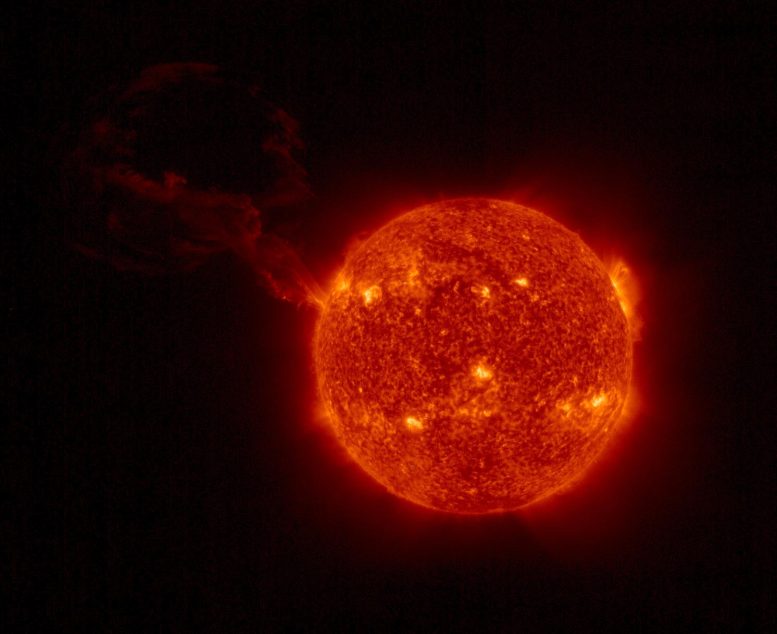 Solar Orbiter legt gigantische zonne-ontploffing vast