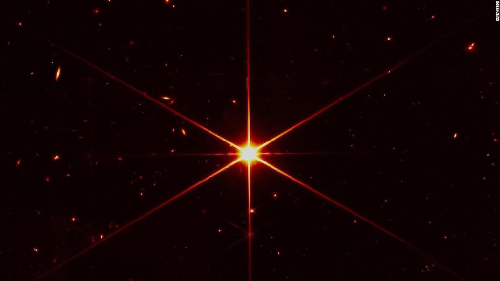 Webb Telescope deelt nieuwe afbeelding na het bereiken van optica-oriëntatiepunt