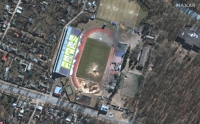 Het Chernihiv-stadion werd zwaar beschadigd.