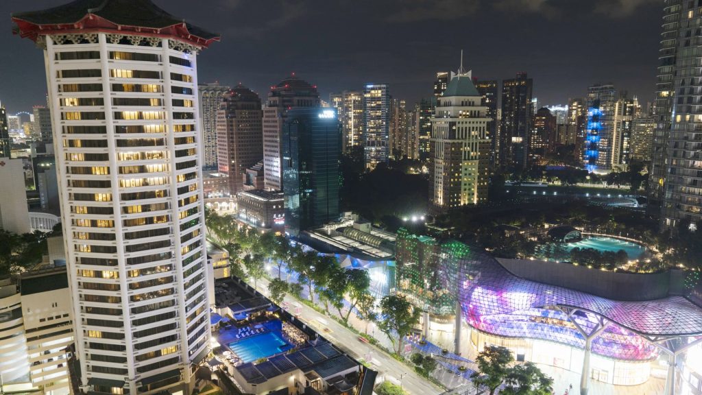 De rijken van China verplaatsen hun geld naar Singapore te midden van gedeelde welvaart