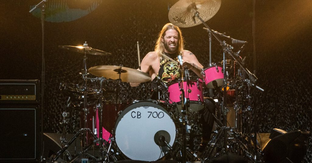 Taylor Hawkins, drummer van Foo Fighters, sterft op 50-jarige leeftijd