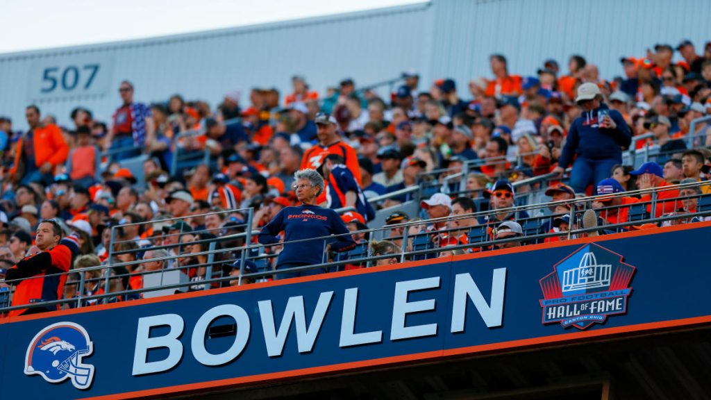 Rob Walton, erfgenaam van Walmart, verwacht $ 4 miljard te bieden om Denver Broncos te kopen, zegt het rapport