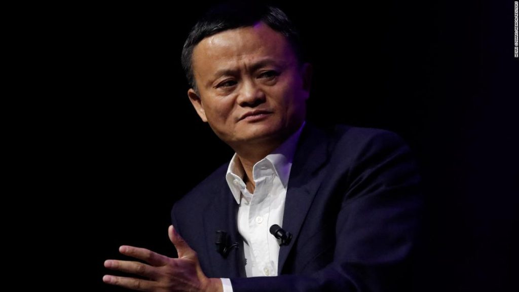 Een Chinese man met de bijnaam "Ma" werd gearresteerd.  Het nieuws heeft $ 26 miljard aan Alibaba-aandelen weggevaagd