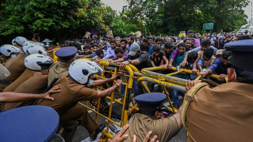 Sri Lanka's president roept nieuwe noodtoestand uit terwijl de protesten op het eiland doorgaan