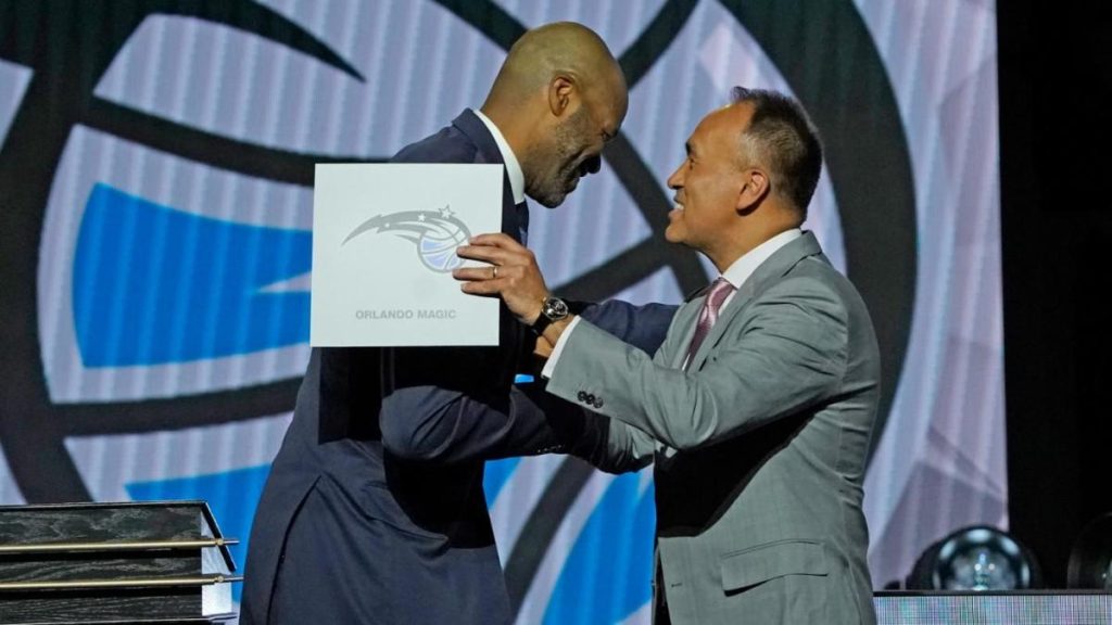 2022 NBA Draft Lottery-resultaten: Magic neemt 1e algemene keuze, Thunder Land 2e, Kings springt naar top vier