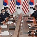 Biden, Zuid-Koreaan Yoon zwoer Noord-Korea af te schrikken, maar bood aan om het Corona-virus te helpen