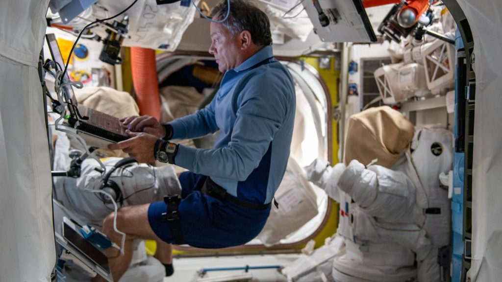 Miljardairs op het internationale ruimtestation verwachtten niet hard te werken