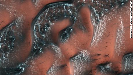 Andere weersvoorspellingen kunnen toekomstige Mars-ontdekkingsreizigers helpen toegang te krijgen tot deze essentiële hulpbron
