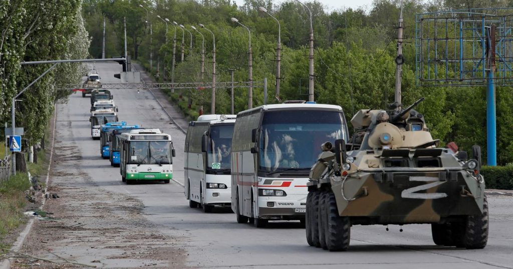Rusland zegt dat meer Oekraïense strijders zich hebben overgegeven in Mariupol