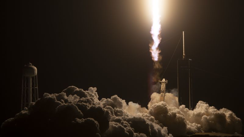 SpaceX is op weg om de Amerikaanse lanceringsrecords te verbreken.  herhaaldelijk