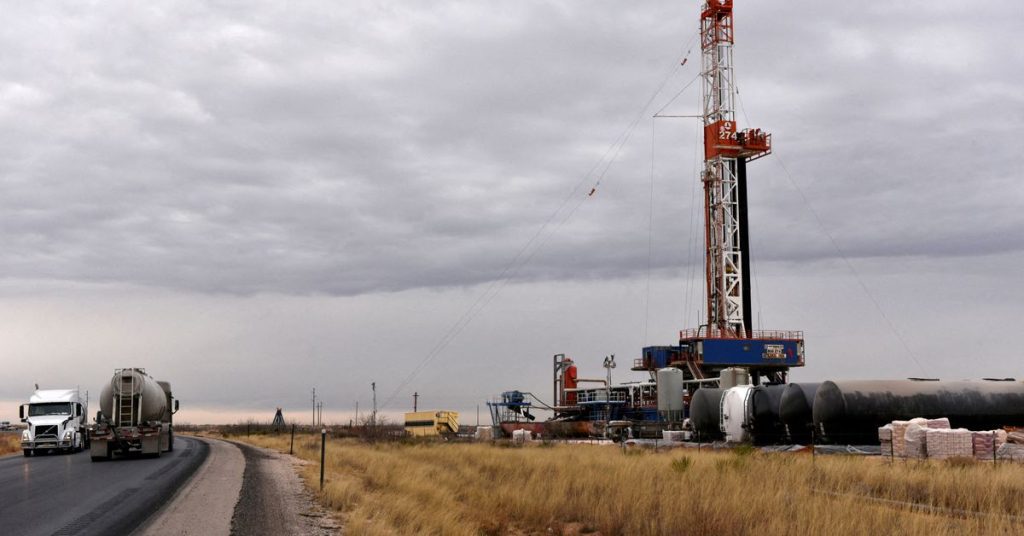 Brentolie stijgt boven $120 per vat nadat Saudi-Arabië de prijs voor ruwe olie heeft verhoogd