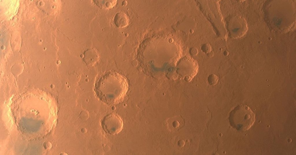 Chinees ruimtevaartuig krijgt foto's van de hele planeet Mars