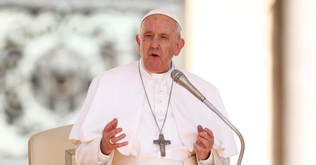 Paus eigent Russische 'wreedheid' in Oekraïne toe, zegt dat invasie de rechten van het land schendt