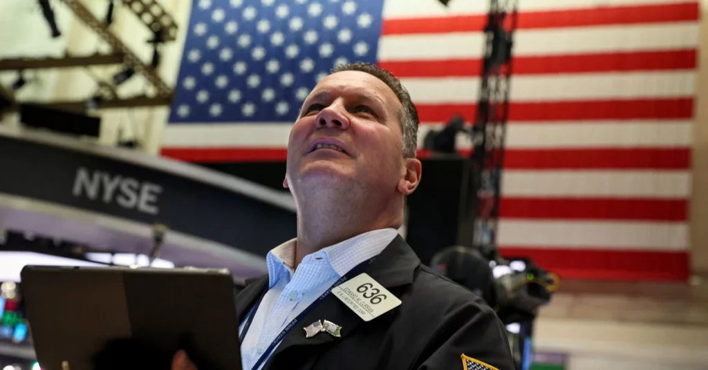 Wall Street sloot lager in Apple-aandelen en bankaandelen