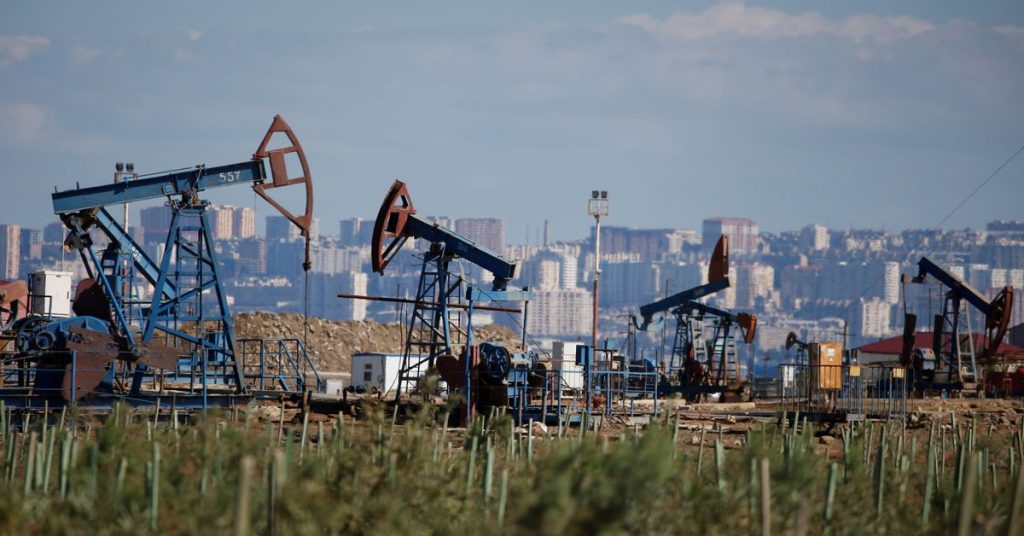 De olieprijs daalt met meer dan $ 4 voor een mogelijk grote renteverhoging in de VS