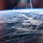 De ontdekking van een onverwacht “groot” ozongat boven de tropen