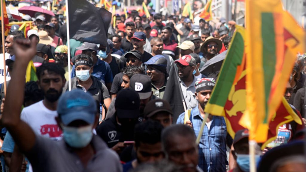 Professor zegt dat Sri Lanka 'zonder China niet uit de crisis kan'