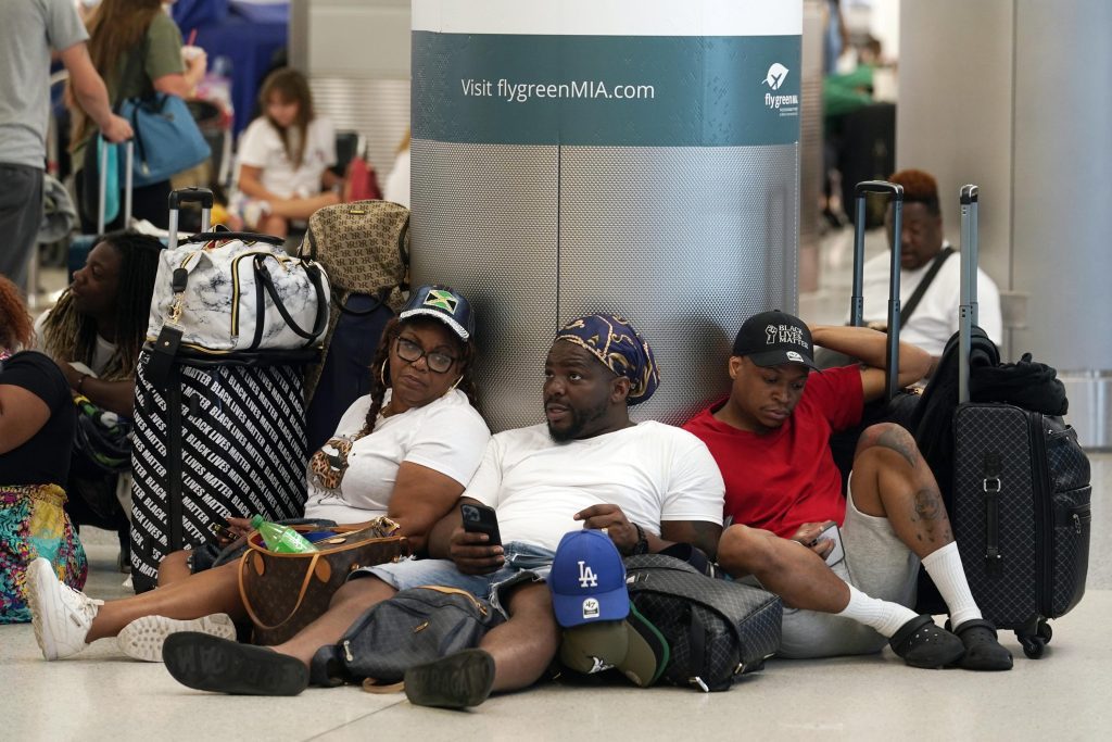Vakantie duwt Amerikaans luchthavenverkeer naar pandemisch niveau