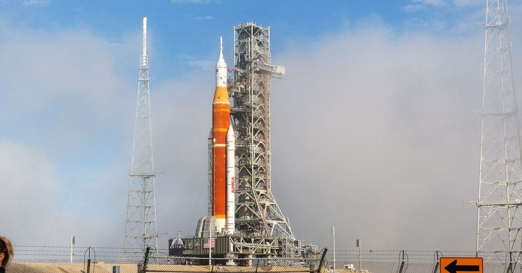 NASA's Artemis I-missie staat op het punt een gigantische SLS-raket naar de maan te laten exploderen