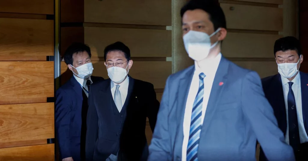 De Japanse premier verandert van kabinet terwijl de woede toeneemt over de banden met de Unification Church