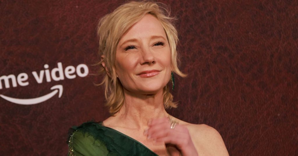 Hollywood-actrice Anne Heche ligt in coma sinds auto-ongeluk
