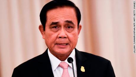 Premier Thailand overleefde opnieuw een motie van wantrouwen