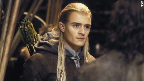 Orlando Bloom als Legolas, een heldhaftige dwerg, in ";  Lord of the Rings "  Films uit de vroege jaren 2000.