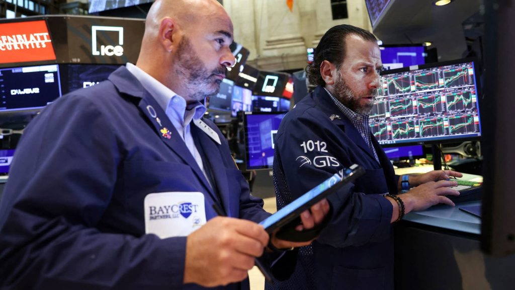 Aandelenfutures dalen terwijl beleggers de sombere waarschuwing van FedEx beoordelen