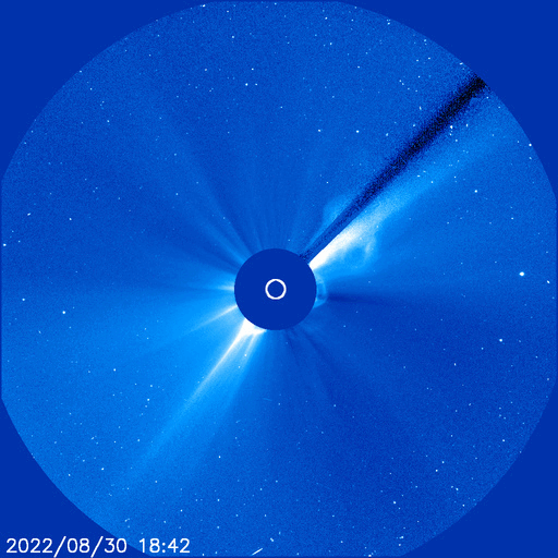 Coronale massa-ejectie raakt de baan om de zon voordat Venus er dichtbij komt