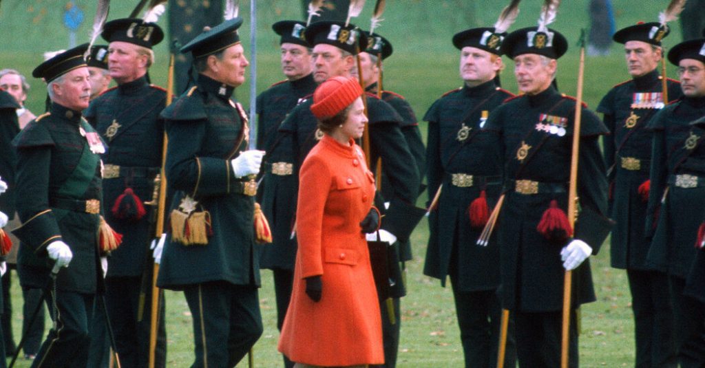 Koningin Elizabeth II en de vorm van een krachtverband in de twintigste eeuw