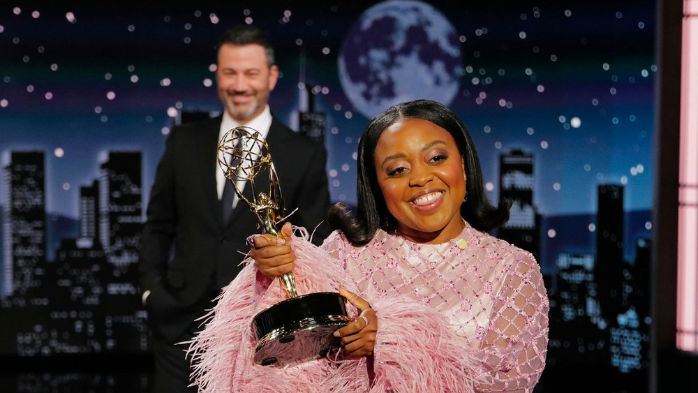 Quinta Bronson onderbreekt de monoloog van Jimmy Kimmel met haar Emmy-show - Deadline