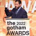 Adam Sandler laat zijn dochters een Wild Gotham Awards-speech schrijven – Rolling Stone