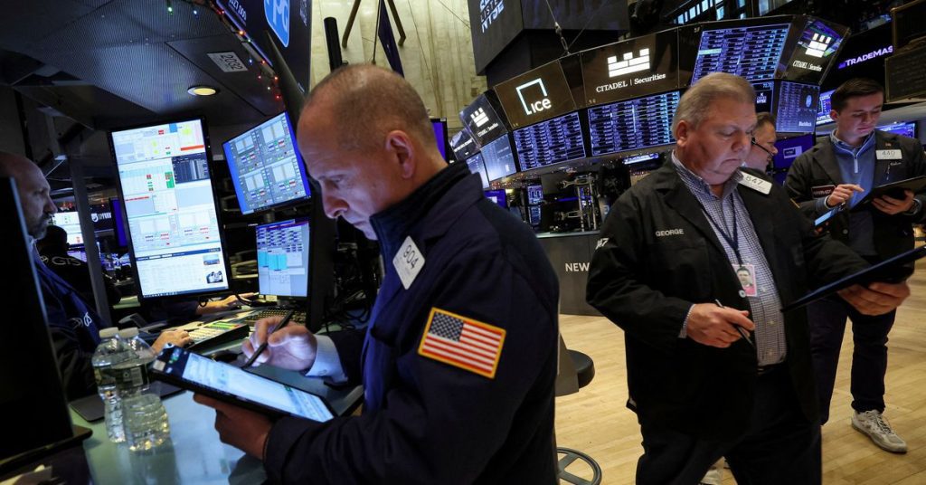 Wall Street eindigt gemengd;  Verkoopdruk van Salesforce op Dow